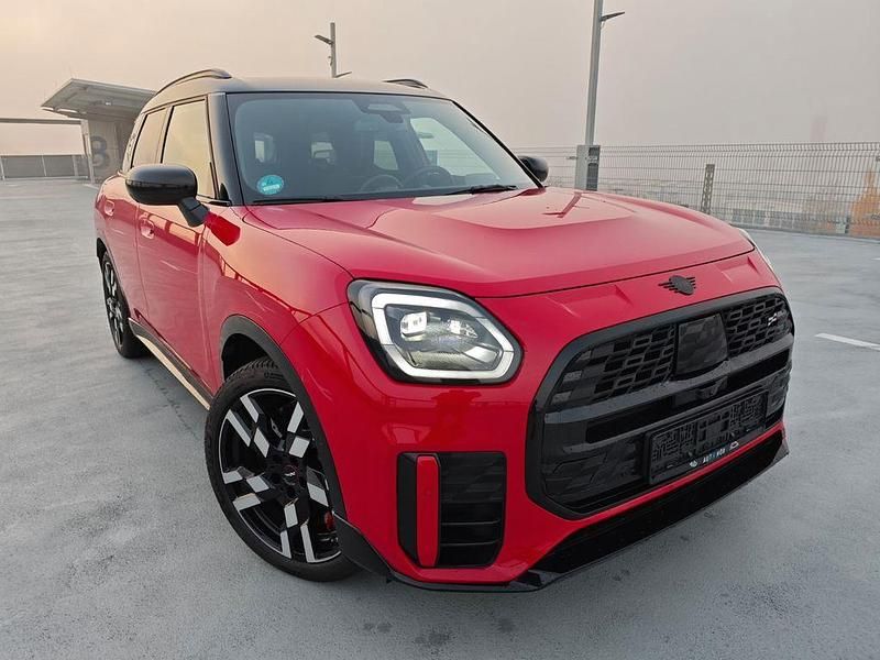 Chili red ii Gebraucht 2024 Mini John Cooper Works Countryman SUV | 39.790 € (Fairer Preis) - Bild 1/4