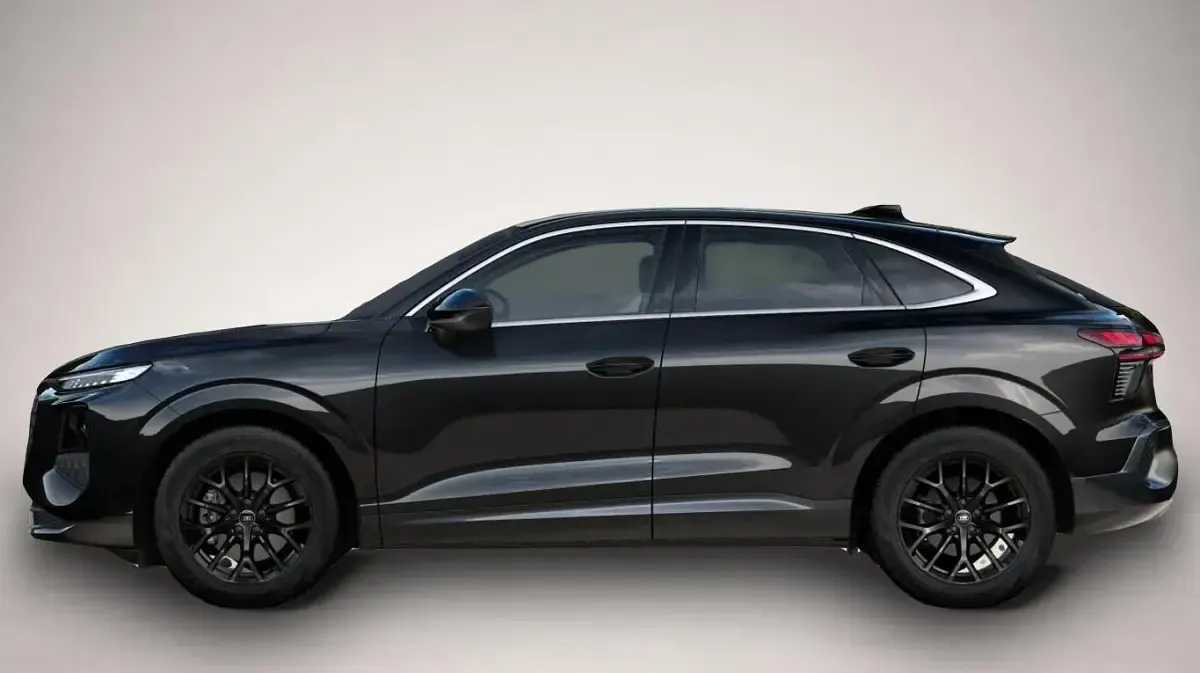 Neu Audi Q3 Sportback Ambiente 204 PS (150 kW) 2026 Manufacturer SUV
