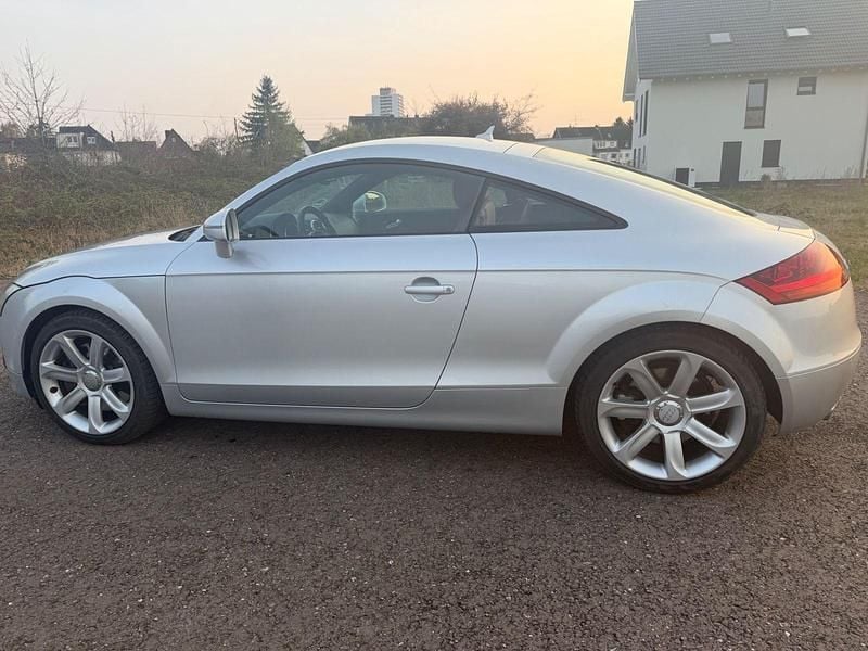Usata Audi TT Design 250 CV (183 kW) 2007 Argento Coupé