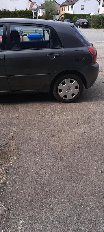 Gebraucht Toyota Corolla 103 PS (75 kW) 2003 Grau Limousine