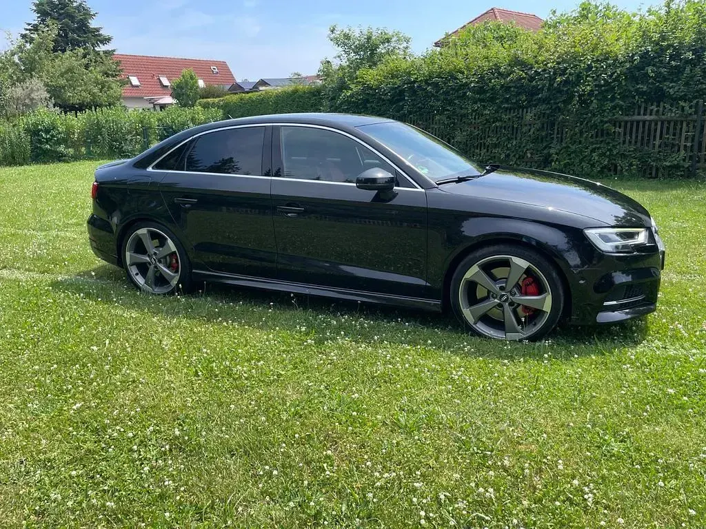 Gebraucht Audi S3 Sport 300 PS (220 kW) 2019 Schwarz Limousine