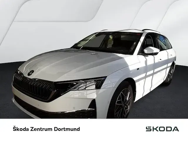 Gebraucht Skoda Octavia Tour 150 PS (110 kW) 2025 Kombi