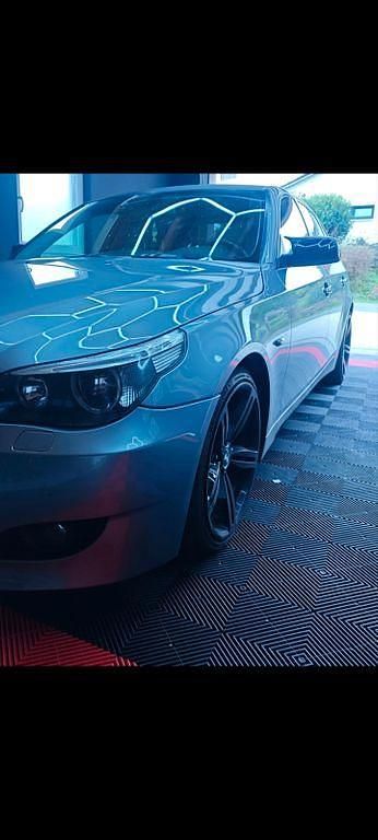 Grau Gebraucht 2004 BMW 530 Limousine | 4.590 € (Guter Preis) - Bild 1/4