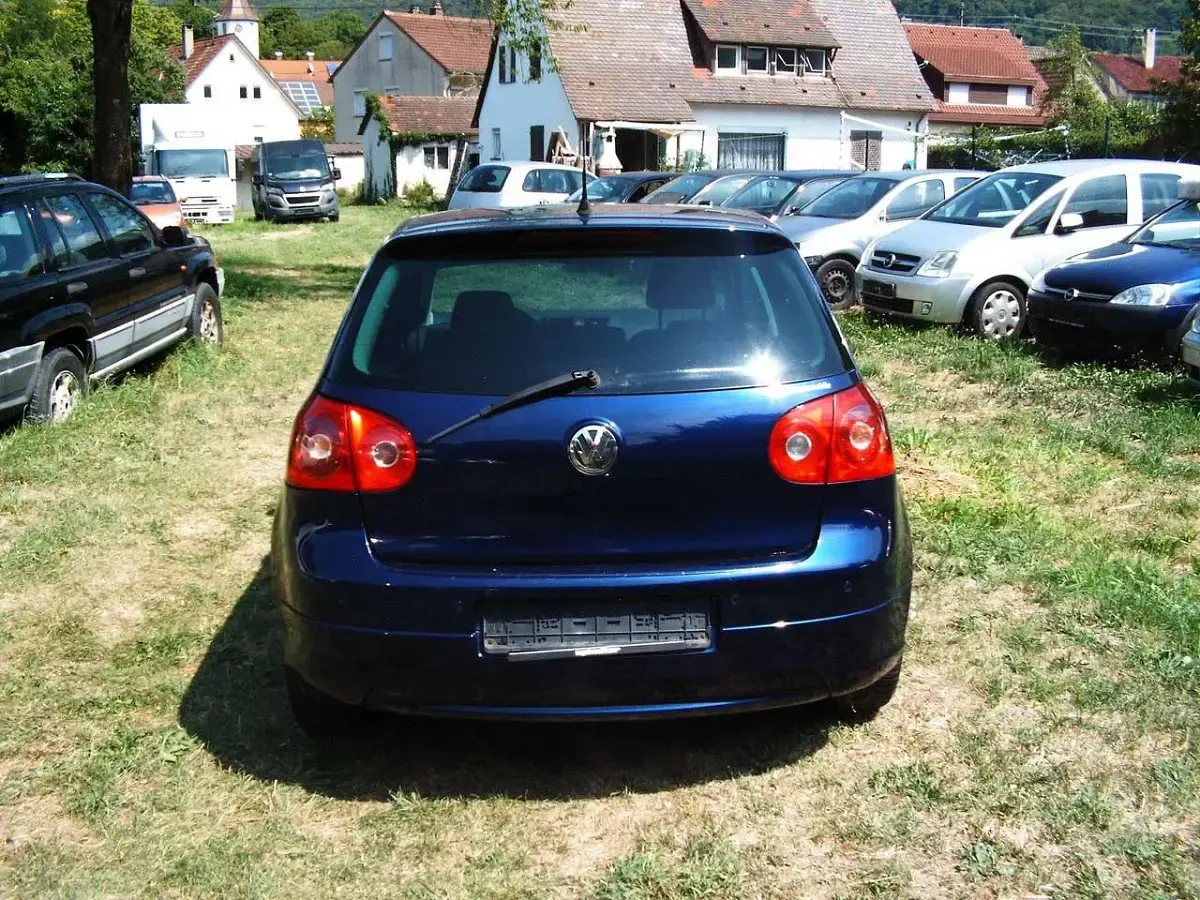 Gebraucht VW Golf VI 140 PS (102 kW) 2008 Blau metallic Kleinwagen