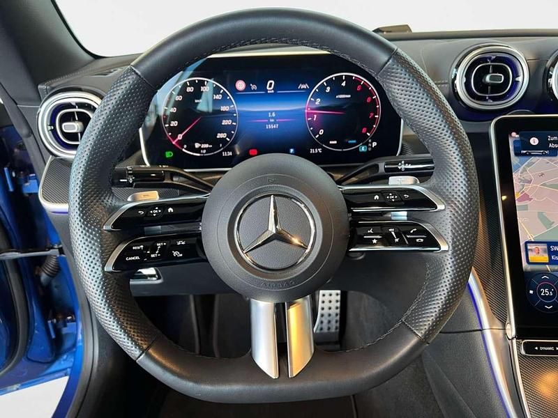 Gebraucht Mercedes CLE200 Advanced 204 PS (150 kW) 2024 Metalliclack spektralblau Cabrio