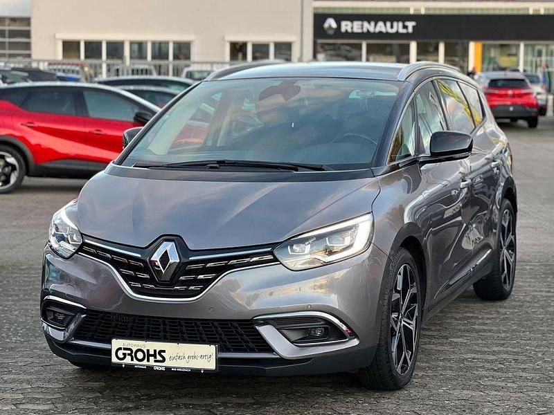 Grau Gebraucht 2021 Renault Scénic IV Intens Van / Kleinbus | 19.900 € (Etwas zu teuer) - Bild 1/4