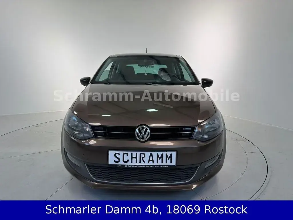 Używany VW Polo Style 75 KM (55 kW) 2011 Brązowy Hatchback