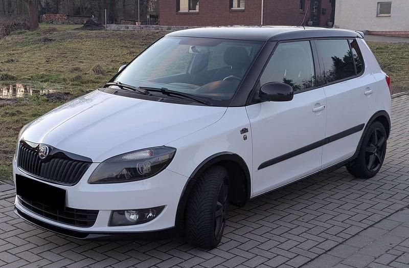 Gebraucht Skoda Fabia Monte Carlo 86 PS (63 kW) 2013 Weiß Limousine