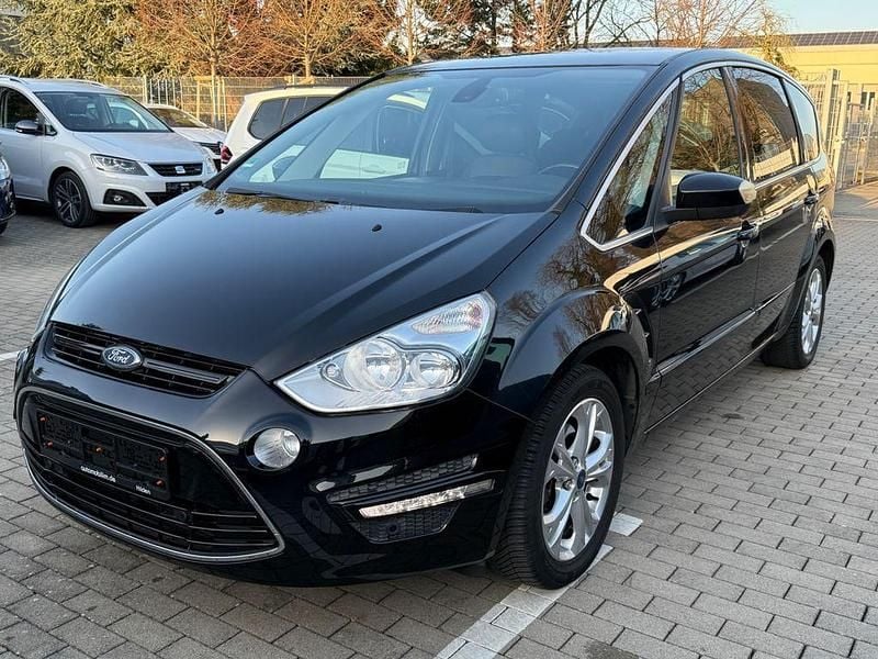 Gebraucht Ford S-MAX Titanium 160 PS (117 kW) 2011 Schwarz Van / Kleinbus