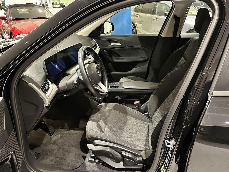 Gebraucht BMW iX1 Performance 230 kW (313 PS) 2023 Schwarz SUV