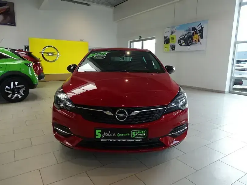 Gebraucht Opel Astra Elegance 110 PS (80 kW) 2022 Chili rot Kleinwagen