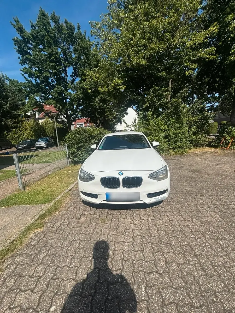 Gebraucht BMW 116 136 PS (100 kW) 2012 Weiß Kleinwagen