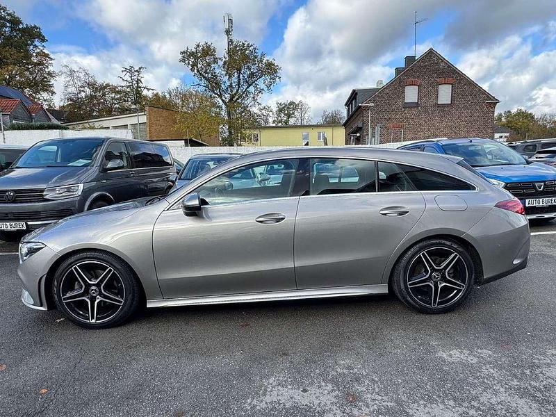 Gebraucht Mercedes CLA200 AMG line 150 PS (110 kW) 2020 Mojavesilber Kombi