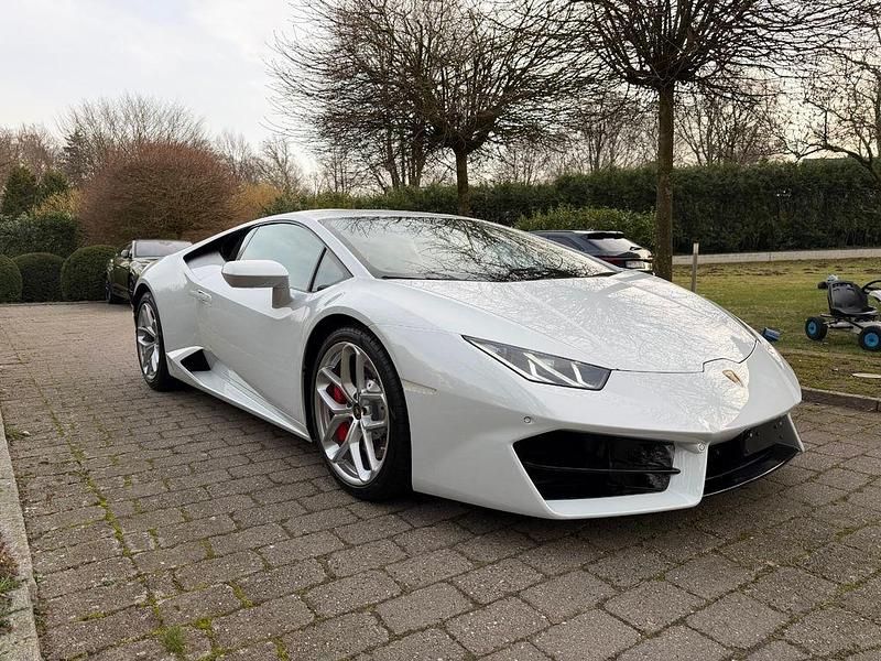 Gebraucht Lamborghini Huracán 579 PS (425 kW) 2018 Weiß Coupé