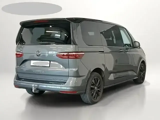 Gebraucht VW Multivan Edition 150 PS (110 kW) 2024 Grau Van / Kleinbus
