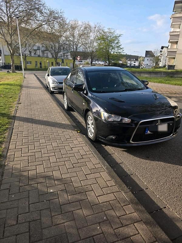 Usata Mitsubishi Lancer 150 CV (110 kW) 2011 Nero Berlina