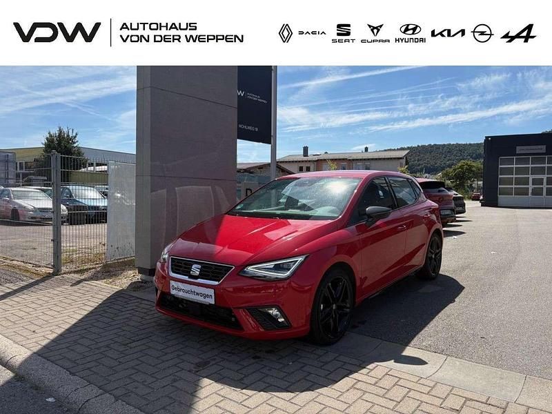 Reinrot Gebraucht 2022 Seat Ibiza Black Edition Limousine | 20.880 € (Etwas zu teuer) - Bild 1/4