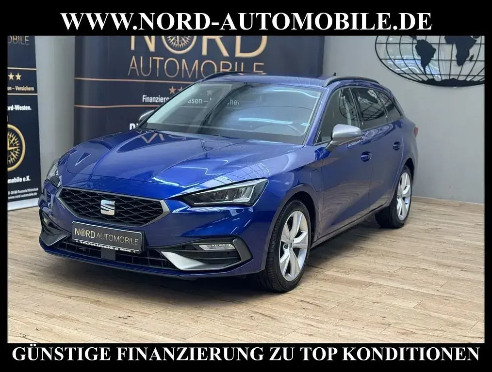 Używany Seat Leon FR-Line 204 KM (150 kW) 2021 Niebieski Kombi