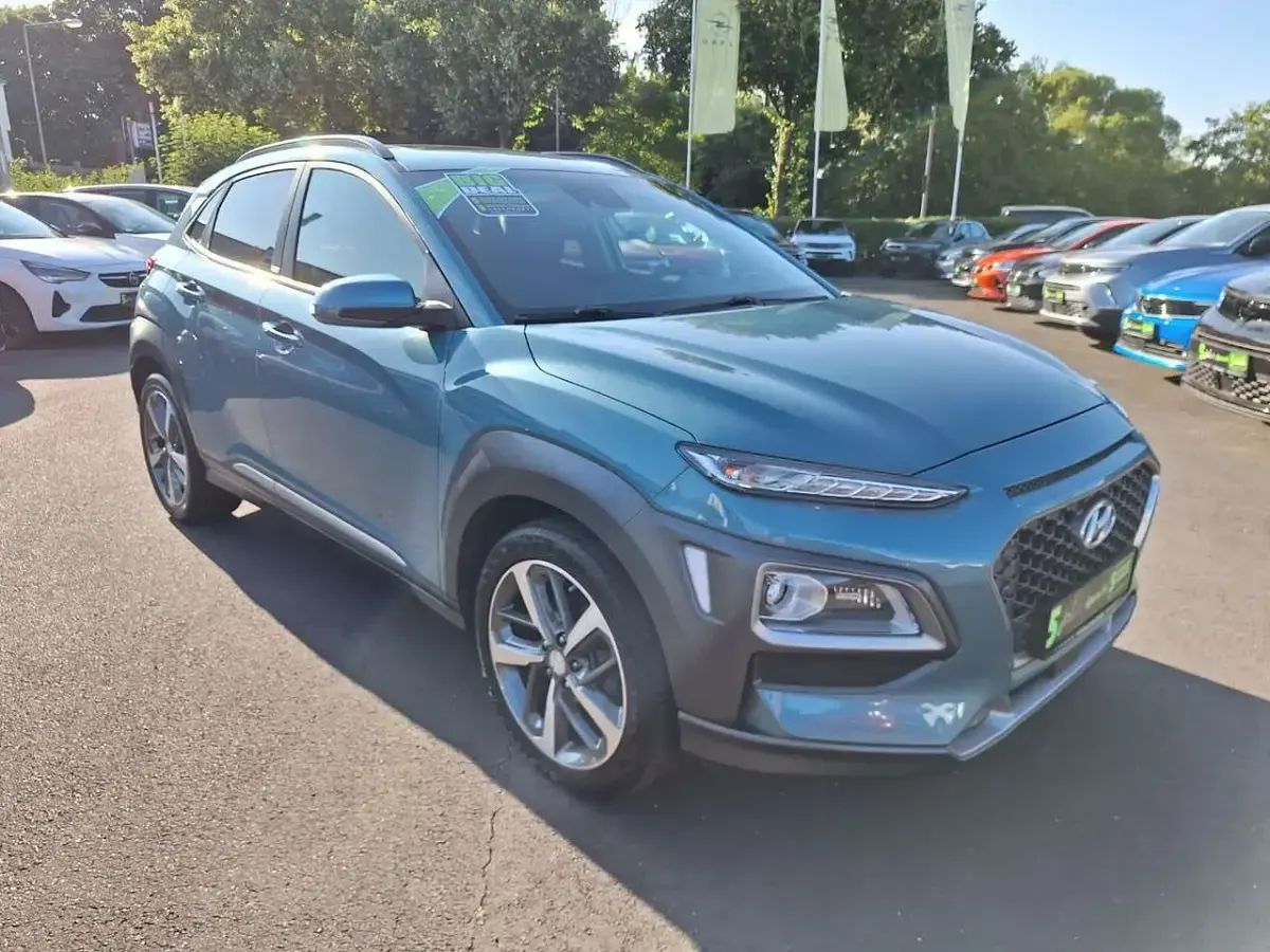 Gebraucht Hyundai Kona Premium 120 PS (88 kW) 2020 Blau SUV