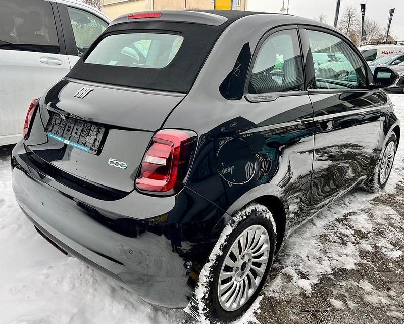 Gebraucht Fiat 500e 86 kW (118 PS) 2023 Schwarz Cabrio