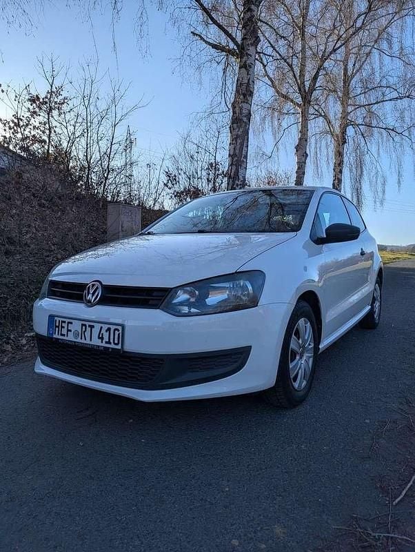 Gebraucht VW Polo Trendline 60 PS (44 kW) 2014 Weiß Limousine