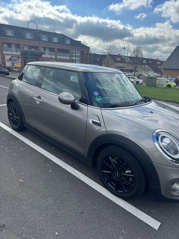 Gebraucht Mini ONE 102 PS (75 kW) 2018 Grau Kleinwagen