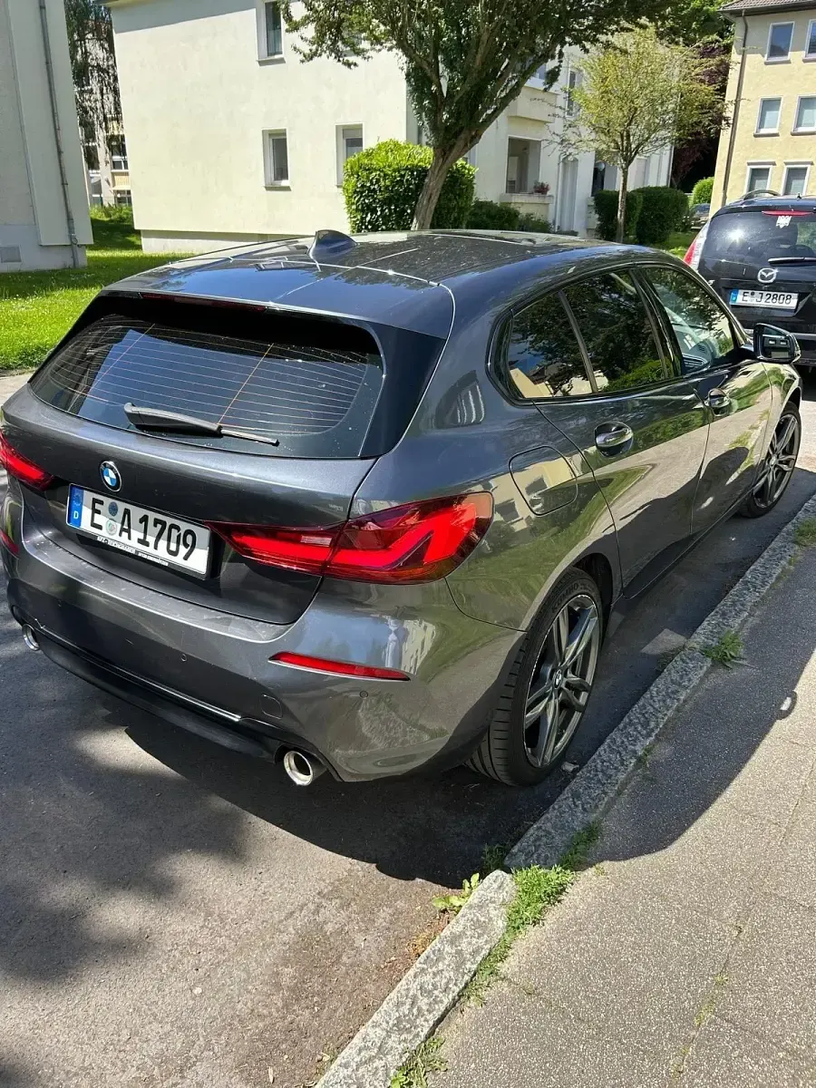Gebraucht BMW 118 150 PS (110 kW) 2020 Grau Kleinwagen