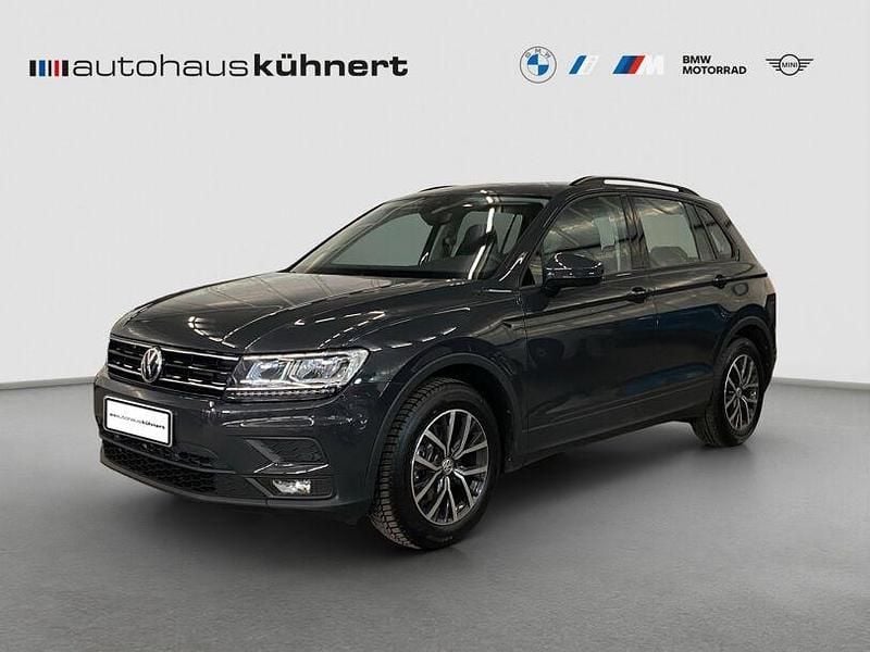 Gebraucht VW Tiguan Trendline 125 PS (91 kW) 2018 Grau SUV