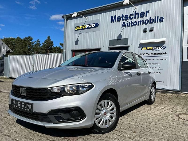 Maestro grau Gebraucht 2021 Fiat Tipo Kleinwagen | 11.990 € (Guter Preis) - Bild 1/4