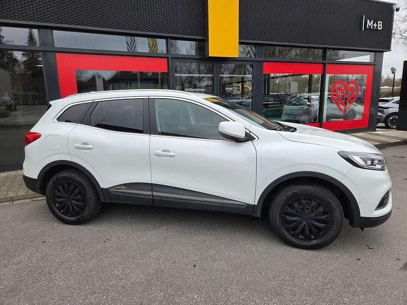 Gebraucht Renault Kadjar Intens 140 PS (102 kW) 2021 Weiss (metallic) SUV