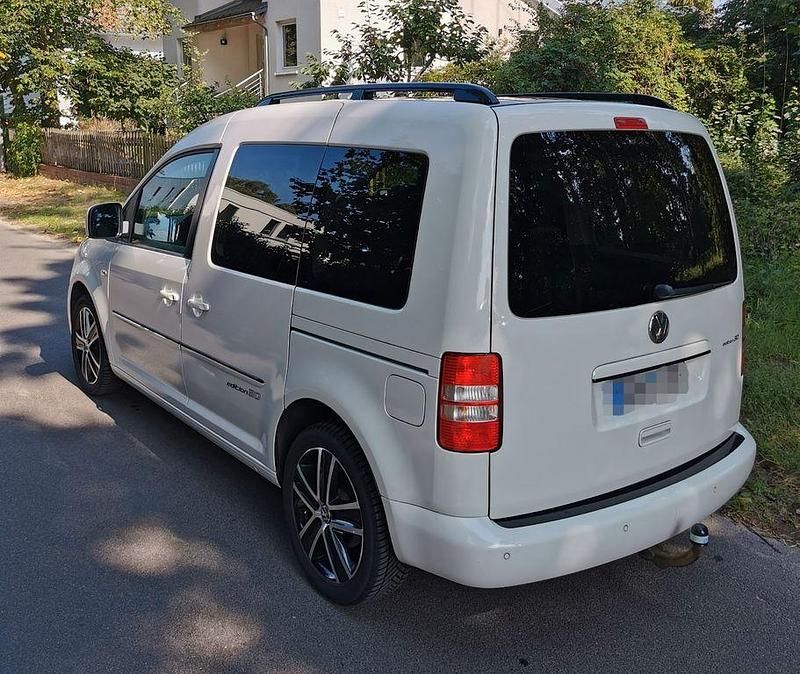Gebraucht VW Caddy Edition 170 PS (125 kW) 2012 Van / Kleinbus