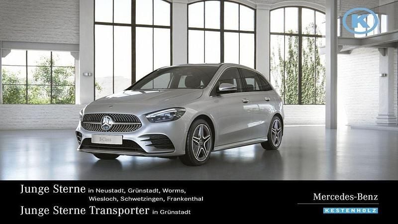 Iridiumsilber Gebraucht 2018 Mercedes B250 AMG Van / Kleinbus | 27.990 € (Teuer) - Bild 1/4