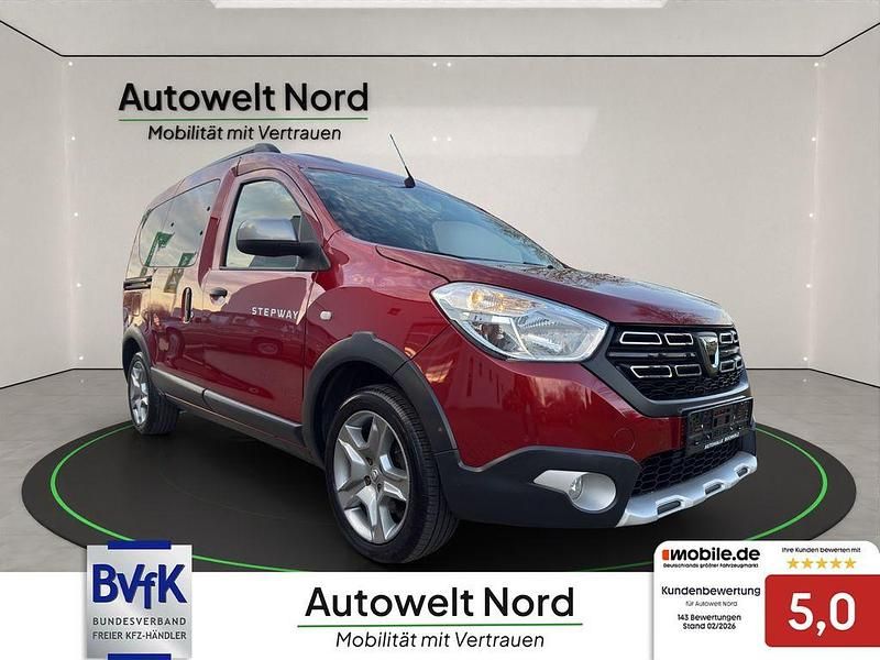 Gebraucht Dacia Dokker Celebration 131 PS (96 kW) 2020 Fusionrot Van / Kleinbus