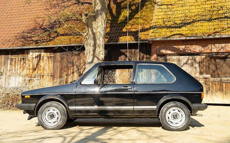 Gebraucht VW Golf I GTI 110 PS (80 kW) 1980 Schwarz Kleinwagen
