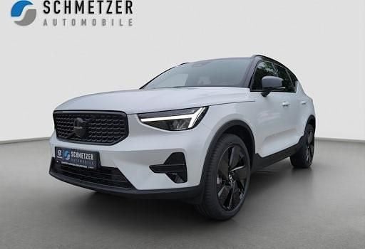Gebraucht Volvo XC40 Plus 163 PS (119 kW) 2025 Weiß SUV