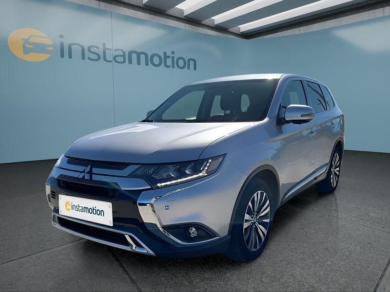 Grau Gebraucht 2019 Mitsubishi Outlander SUV | 16.399 € (Superpreis) - Bild 1/4