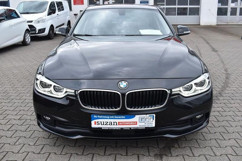 Gebraucht BMW 320 Advantage 163 PS (119 kW) 2017 Schwarz Kombi