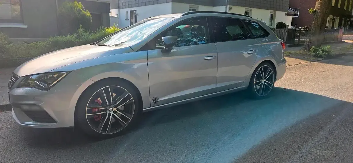 Gebraucht Seat Leon 4Drive 300 PS (220 kW) 2017 Silber Kombi