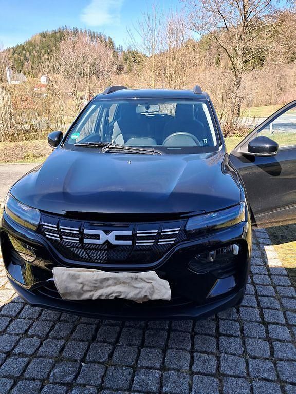 Gebraucht Dacia Spring Essentiel 33 kW (45 PS) 2022 Schwarz Kleinwagen