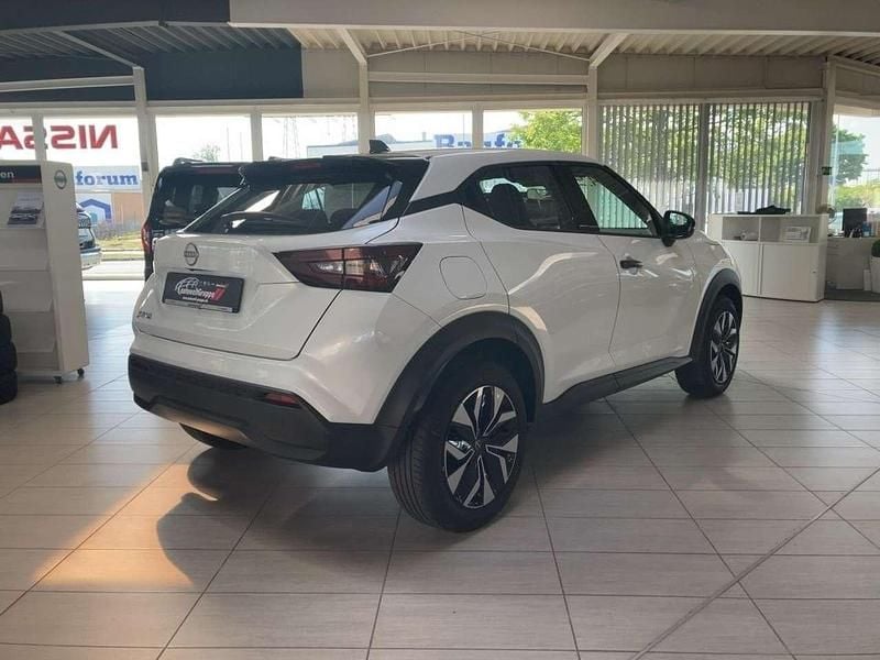 Neu Nissan Juke Acenta 114 PS (83 kW) 2025 Weiß SUV