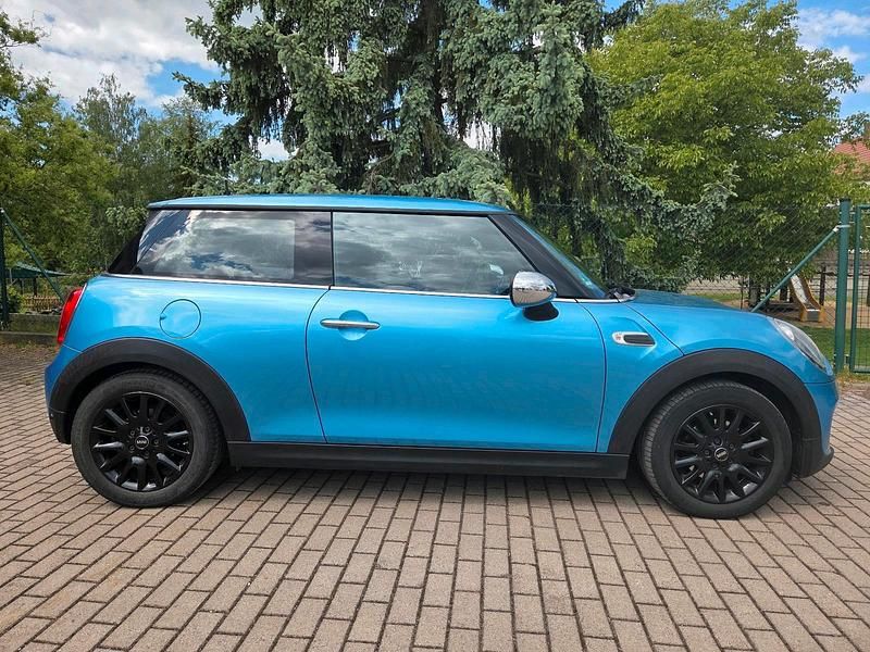 Gebraucht Mini One D 95 PS (69 kW) 2016 Blau Kleinwagen