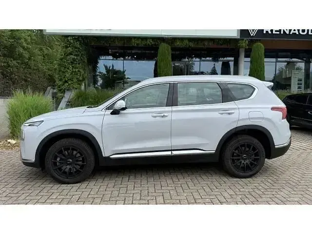 Gebraucht Hyundai Santa Fe Trend 193 PS (141 kW) 2023 Weiß SUV