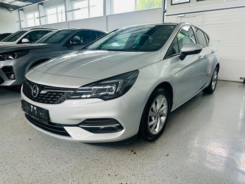 Gebraucht Opel Astra Business 122 PS (89 kW) 2020 Weiß Limousine