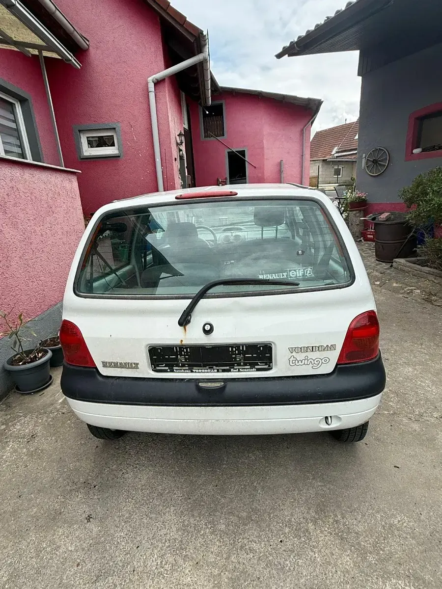 Gebraucht Renault Twingo 58 PS (42 kW) 1998 Weiß Kleinwagen
