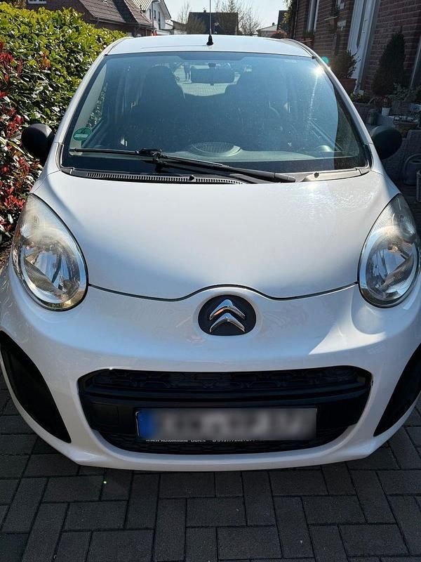 Gebraucht Citroën C1 68 PS (50 kW) 2012 Weiß Kleinwagen