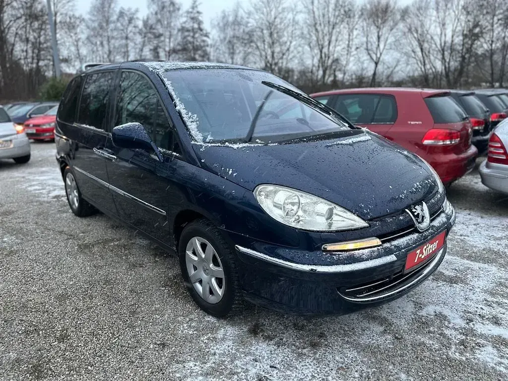 Gebraucht Peugeot 807 Family 140 PS (102 kW) 2010 Blau Van / Kleinbus