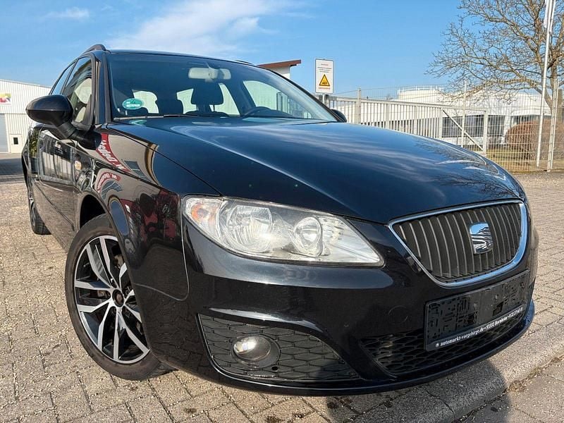 Schwarz Gebraucht 2010 Seat Exeo Style Kombi | 5.999 € (Teuer) - Bild 1/4