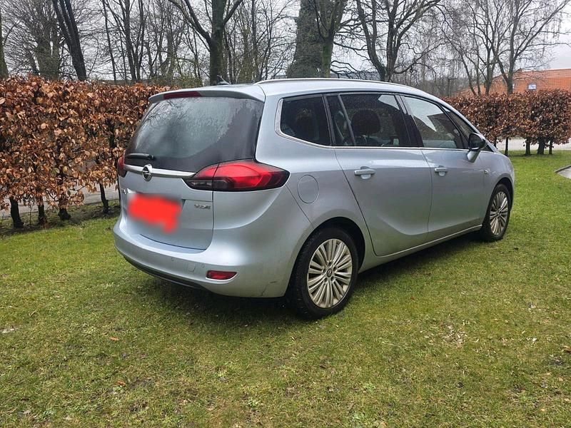 Gebraucht Opel Zafira 134 PS (98 kW) 2015 Grau Van / Kleinbus