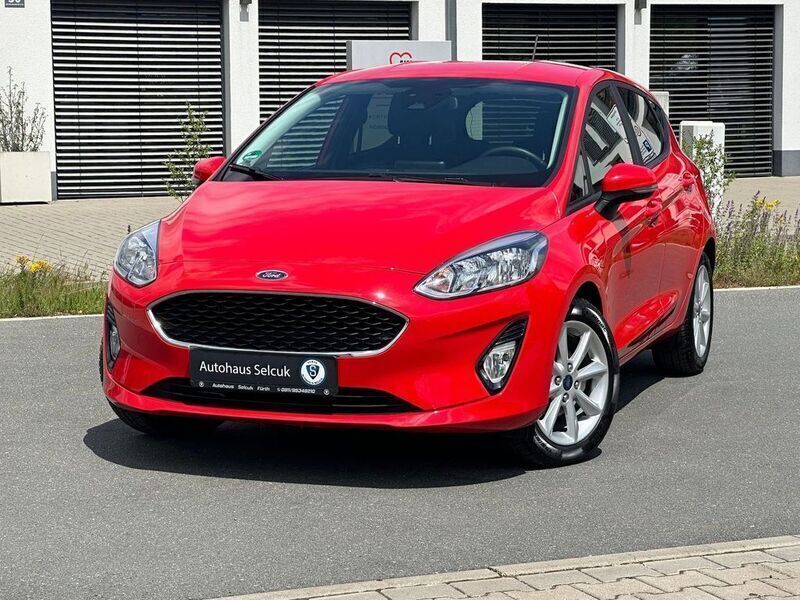 Rot Gebraucht 2017 Ford Fiesta Cool & Connect Kleinwagen | 8.990 € (Fairer Preis) - Bild 1/4