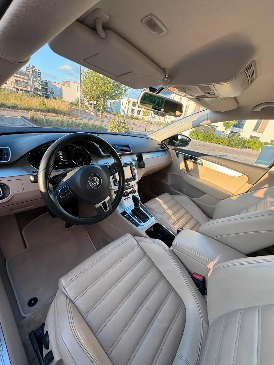 Gebraucht VW Passat Highline 160 PS (117 kW) 2013 Schwarz Limousine